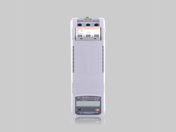 電容器、控制器